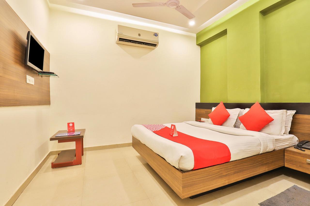 Oyo 4605 Hotel Aakarsh 达兰萨拉 外观 照片