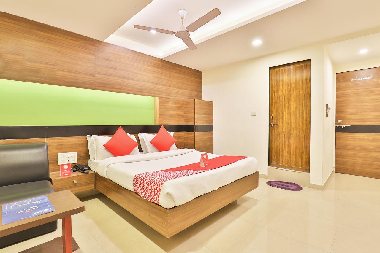 Oyo 4605 Hotel Aakarsh 达兰萨拉 外观 照片